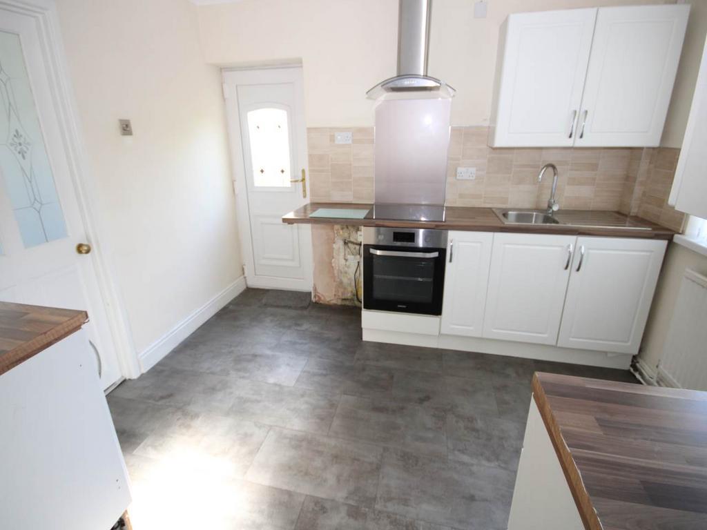 Kitchen 2
