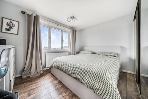 3 bedroom semi-detached house for sale, Castleview Road, Chiseldon, Swindon, SN4
