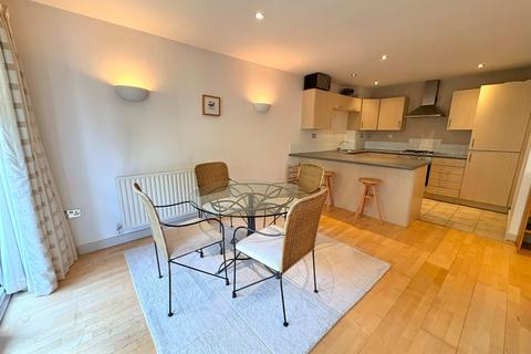 2 bedroom flat for sale, Wharf Road, Nottingham, Nottinghamshire, NG7