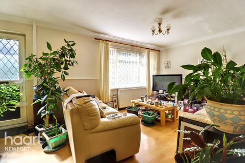 3 bedroom end of terrace house for sale, Buttermere Way, Newport