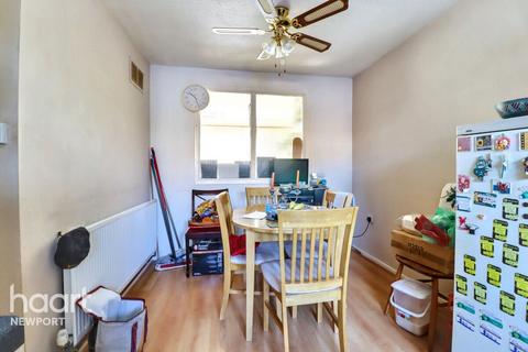3 bedroom end of terrace house for sale, Buttermere Way, Newport