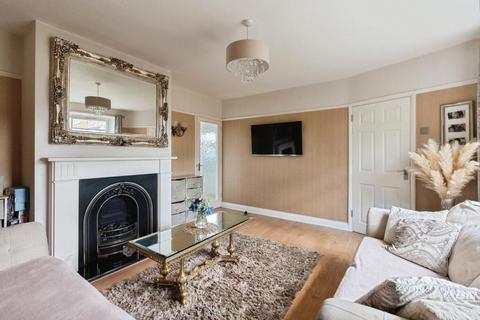 3 bedroom end of terrace house for sale, Birkbeck Road, Hutton, CM13