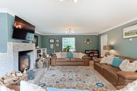 undefined, Treween, Cornwall PL15