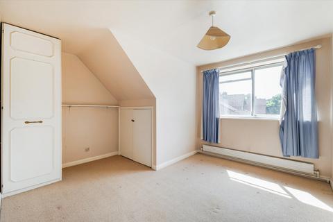 4 bedroom detached house for sale, Oak Tree Close, Virginia Water, Surrey, GU25