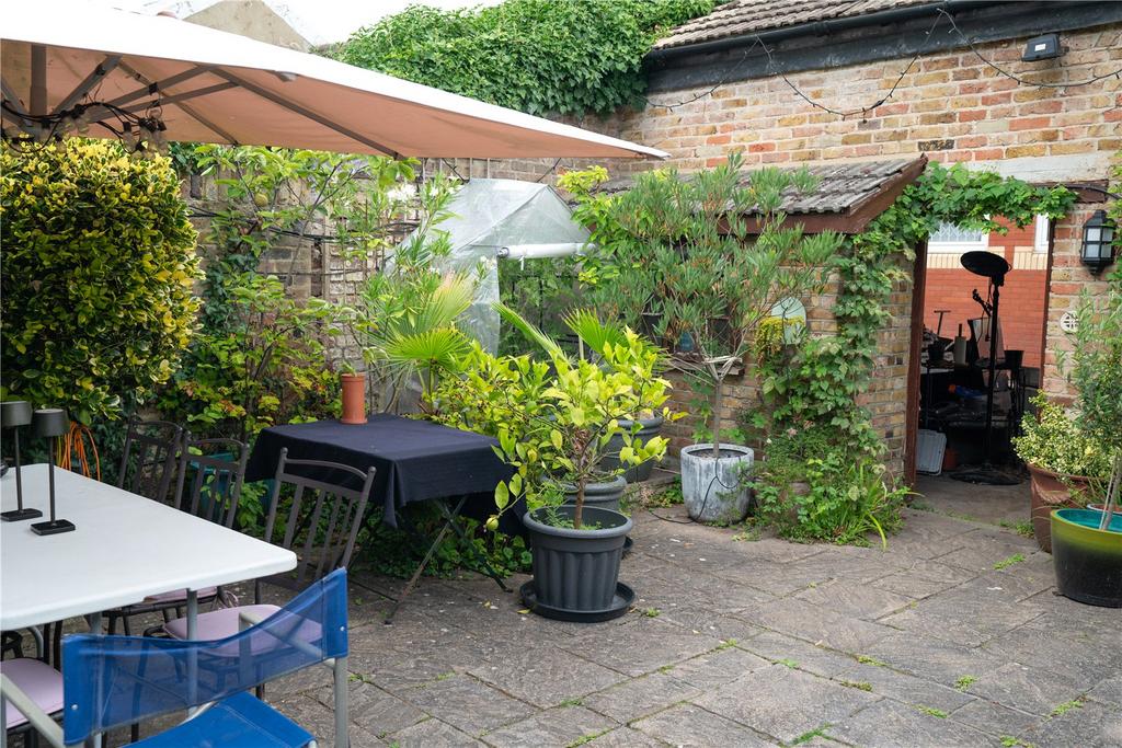 Patio/Terrace