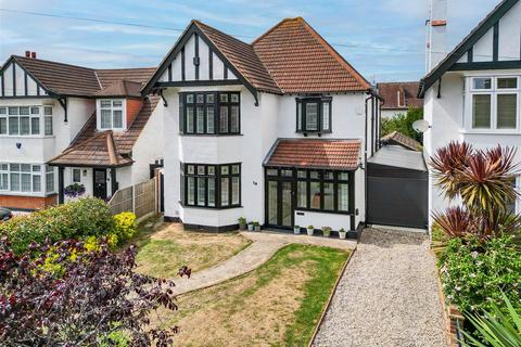 19 Drake Road, Westcliff-on-sea, SS0 8LP