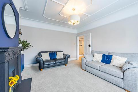 19 Drake Road, Westcliff-on-sea, SS0 8LP