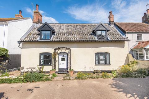 2 bedroom semi-detached house for sale, Idyllic Coastal Cottage in Winterton-on-Sea