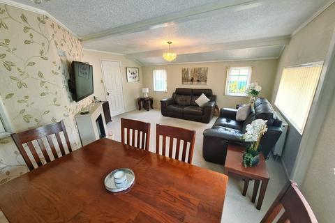 undefined, Canada Road, West Wellow, Romsey, SO51 6DE