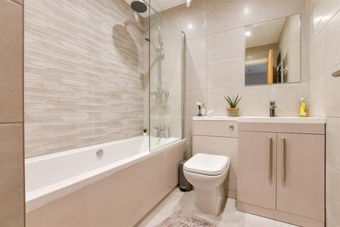 3 bedroom end of terrace house for sale, Grange Road, Ramsgate, Kent