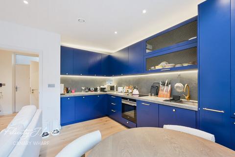 undefined, Orchard Place, London E14
