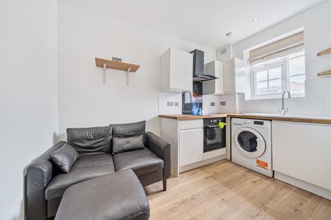 2 bedroom apartment for sale, The Hyde, London NW9