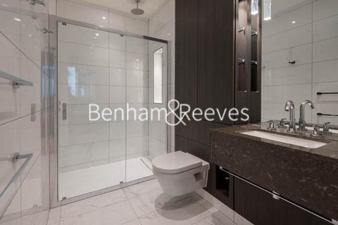 2 bedroom apartment to rent, Sovereign Court, Hammersmith W6