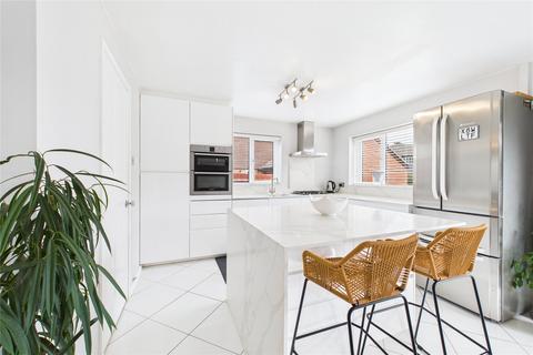 undefined, Sapphire Close, Wokingham, Berkshire, RG41