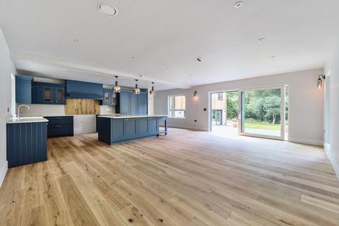 5 bedroom detached house for sale, Whitmore Vale Road, Hindhead, Surrey, GU26