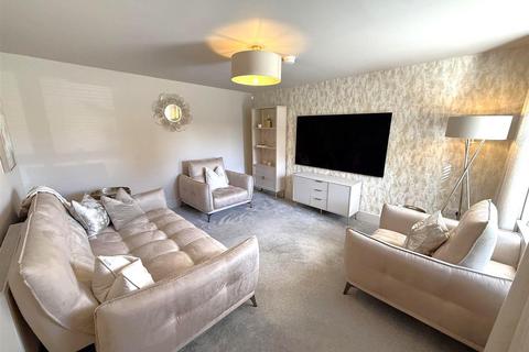 5 bedroom detached house for sale, Kennard Road, Darlington