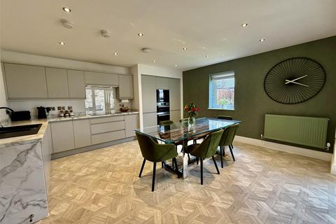 5 bedroom detached house for sale, Kennard Road, Darlington