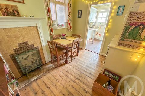 10 Manor Road, Blackpool, FY1 4EB