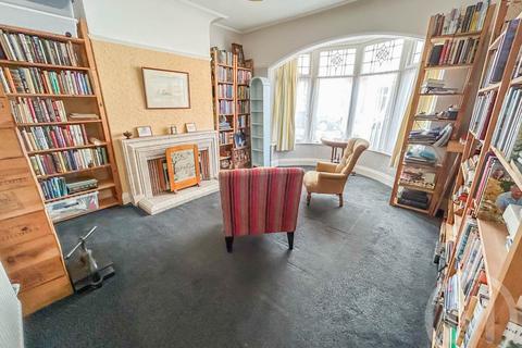 10 Manor Road, Blackpool, FY1 4EB