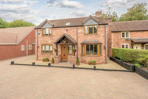 undefined, Rose Cottage, The Gutter, Belbroughton, DY9 9XB