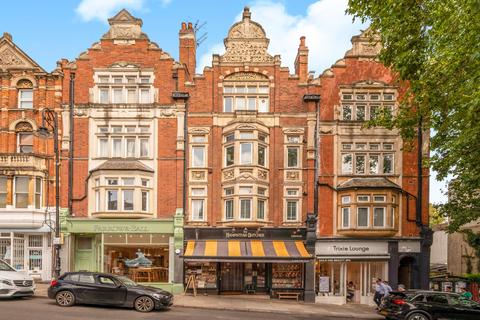 undefined, Rosslyn Hill, Hampstead Village, London