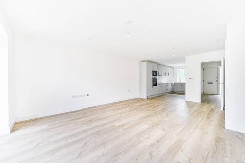 undefined, Blossom Way, Carshalton SM5