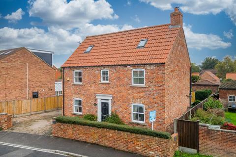 undefined, Manor Close, Selby YO8