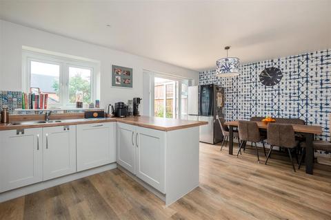16 Bailey Road, Shipston-on-stour, CV36 4RW