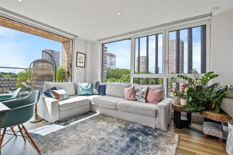 2 bedroom flat for sale, Butler Court, Hyde Lane, London