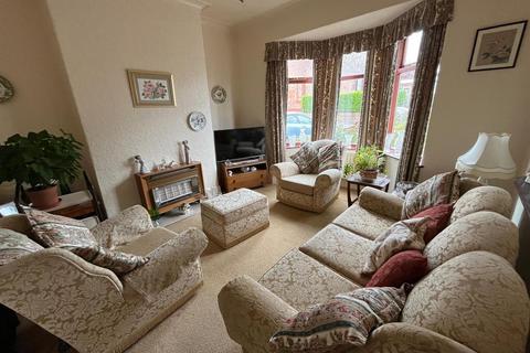 3 bedroom semi-detached house for sale, Neal Avenue, Ashton-Under-Lyne OL6