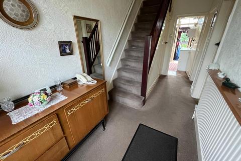 3 bedroom semi-detached house for sale, Neal Avenue, Ashton-Under-Lyne OL6