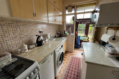 3 bedroom semi-detached house for sale, Neal Avenue, Ashton-Under-Lyne OL6
