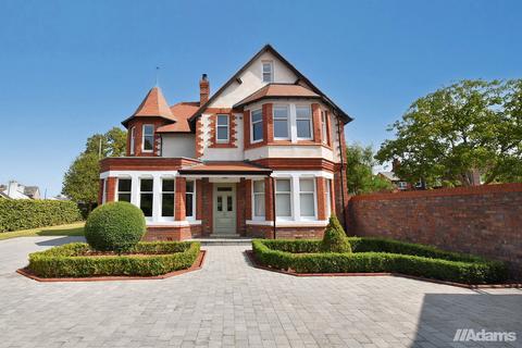 6 bedroom detached house for sale, Walton Road, Stockton Heath WA4