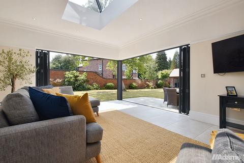 undefined, Walton Road, Stockton Heath WA4
