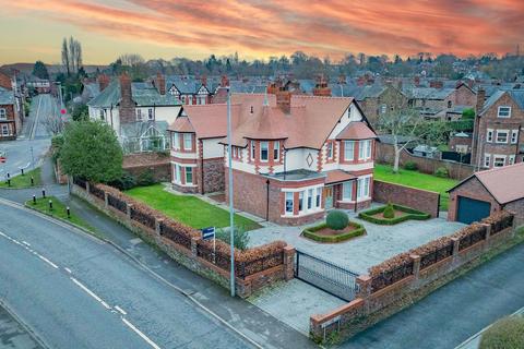 undefined, Walton Road, Stockton Heath WA4