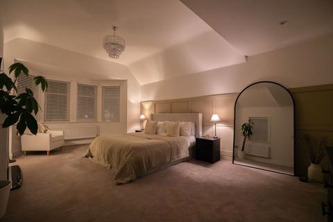 undefined, Walton Road, Stockton Heath WA4