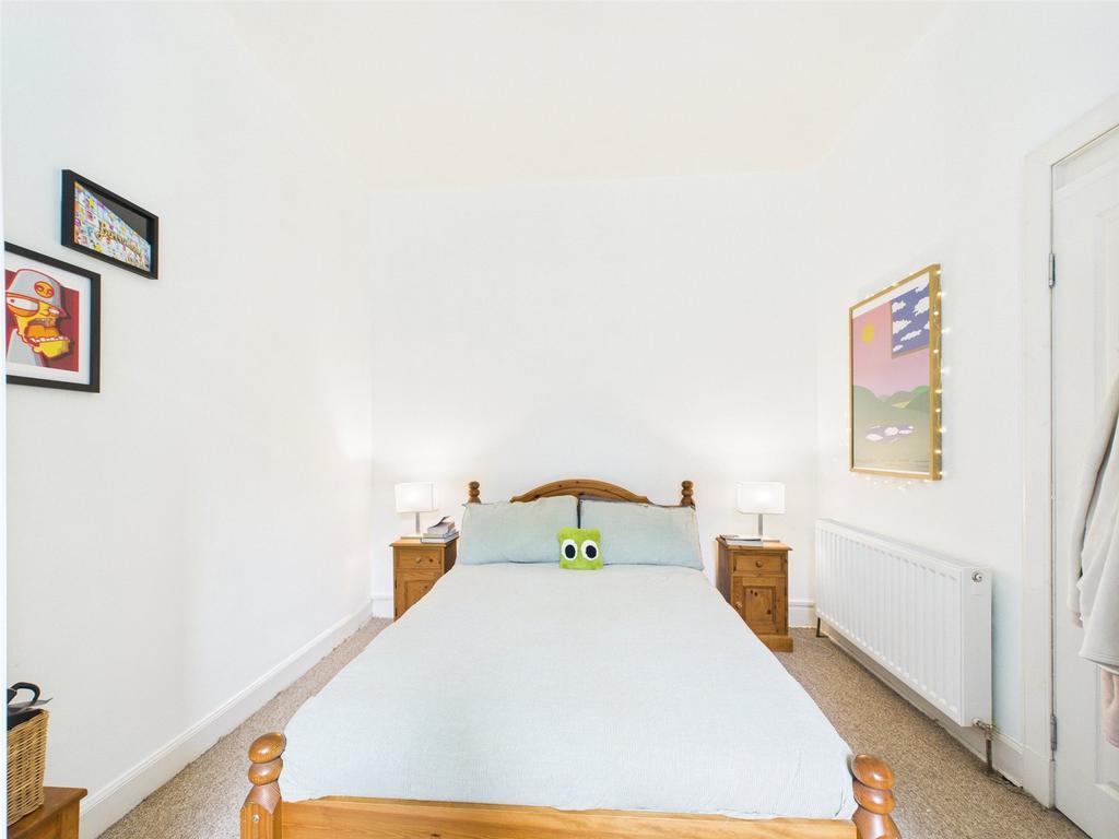 Apartment in Edinburgh - More