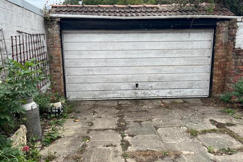 3 bedroom house for sale, Elstronwick