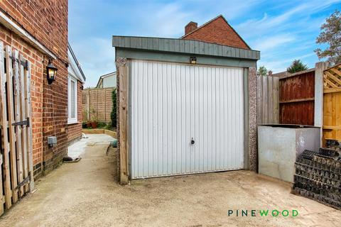 undefined, Central Walk, Chesterfield S43
