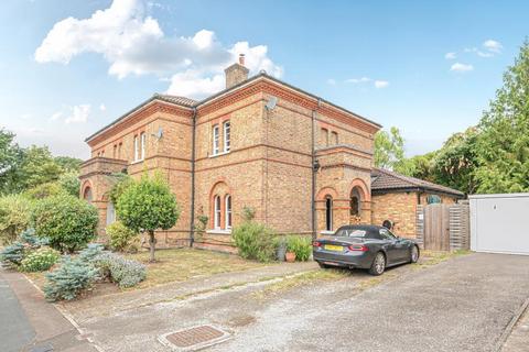 undefined, Woking,  Surrey,  GU21