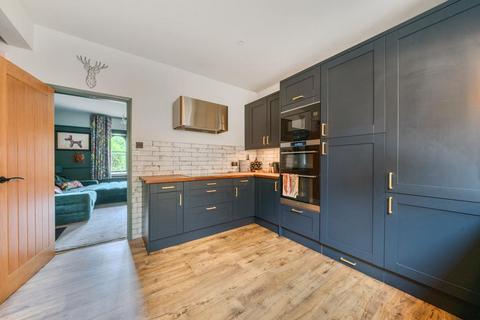 undefined, Woking,  Surrey,  GU21