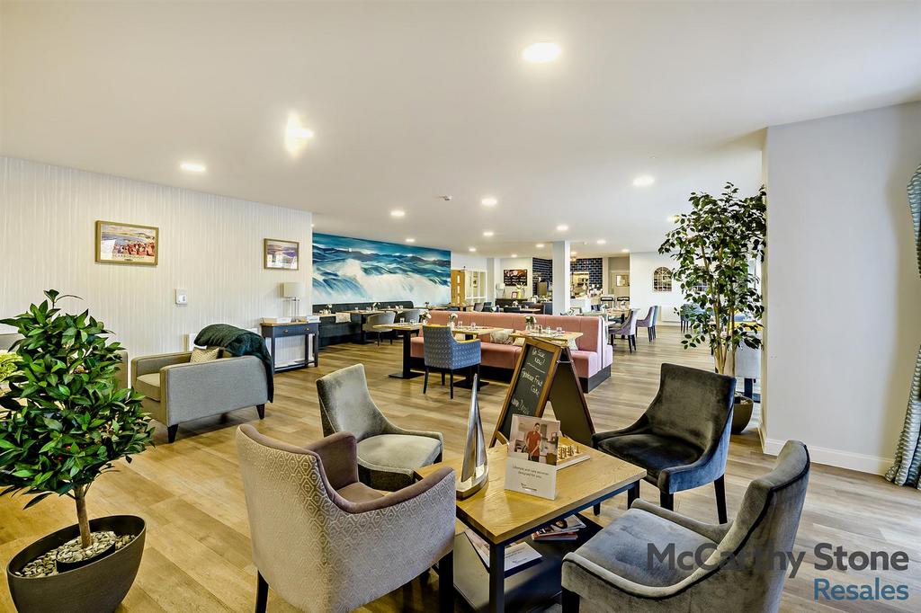 8674057-interior22-800.jpg