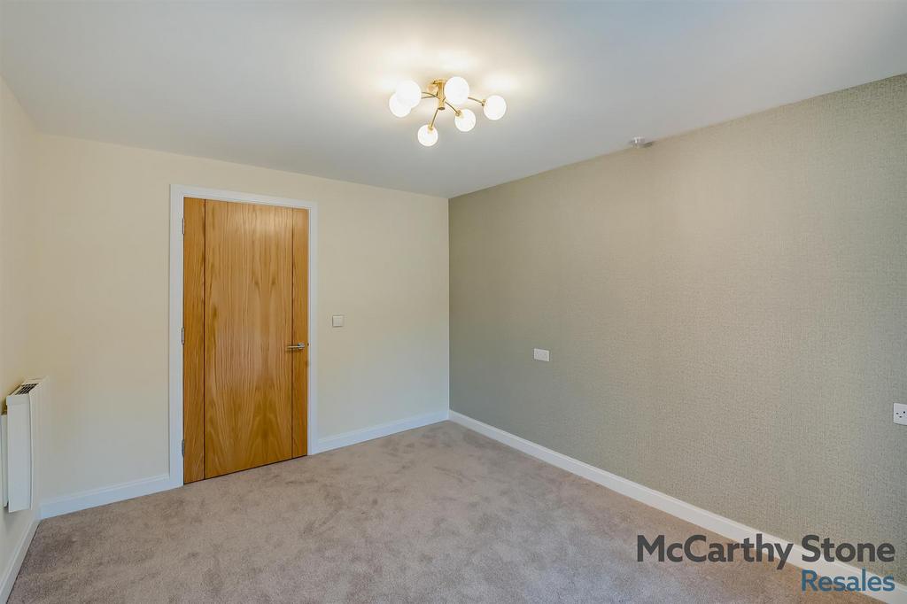 8674057-interior10-800.jpg