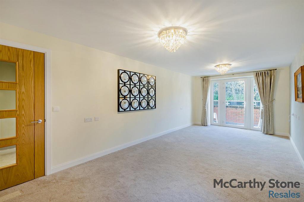 8674057-interior04-800.jpg