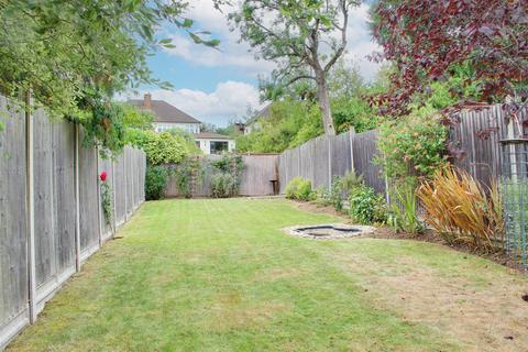 undefined, Forbes Avenue, Potters Bar EN6