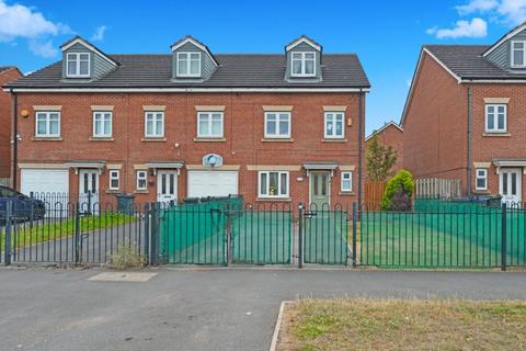 Burnham Avenue, Bierley, Bradford, West Yorkshire, BD4