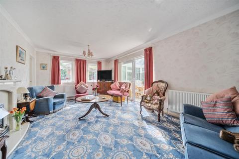undefined, Silver Street, Great Barford