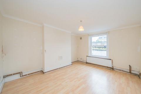 undefined, Station Road, Twickenham TW1