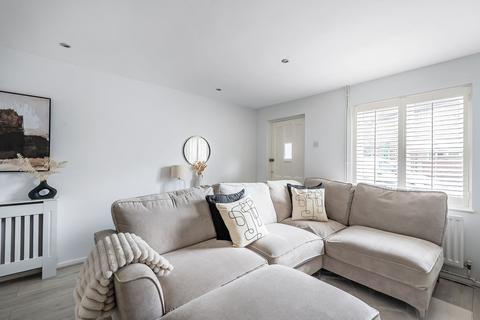 2 bedroom semi-detached house for sale, Hawthorn Walk, Tunbridge Wells, TN2