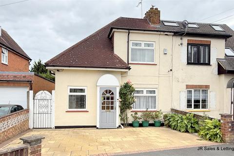 The Drive, Goffs Oak